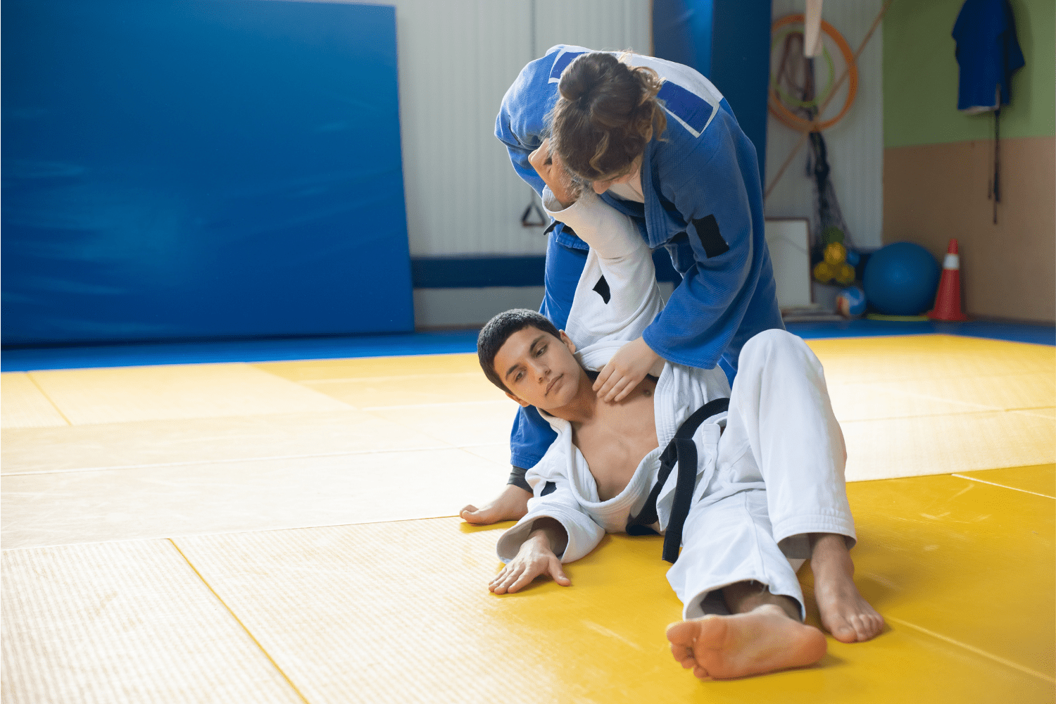 Judokas viviendo el Judo con pasión y compañerismo